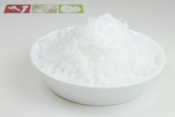 Pyramid salt