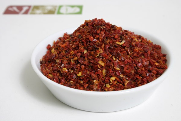 Red bell pepper flakes